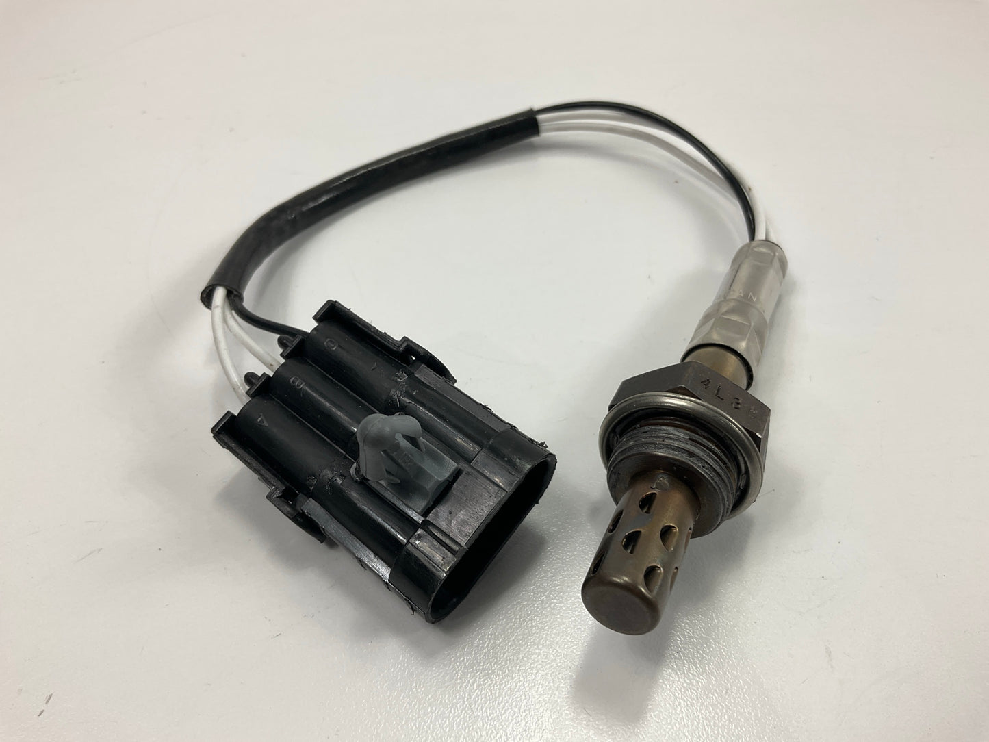 NEW - OUT OF BOX SG22 Oxygen O2 Sensor - Upstream
