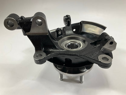 NEW - OUT OF BOX SKALK056 Front Right Steering Knuckle With Wheel Bearing