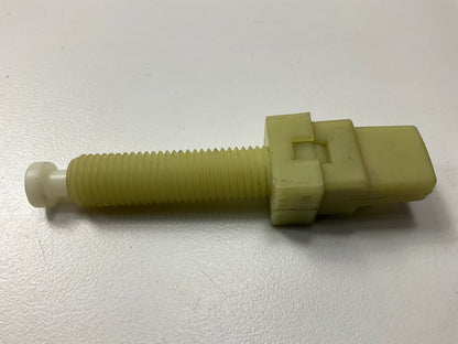 NEW - OUT OF BOX SLS-126 Brake Light Lamp Switch