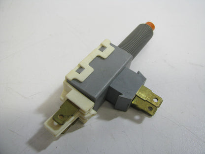 NEW - OUT OF BOX - STANDARD SLS110 Brake Light Switch - D851A SWG1980 DR498