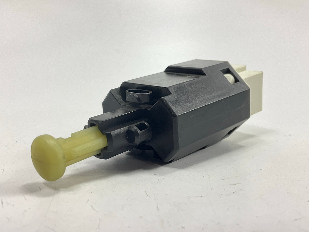 NEW - UNBOXED SLS198 Brake Light Lamp Switch