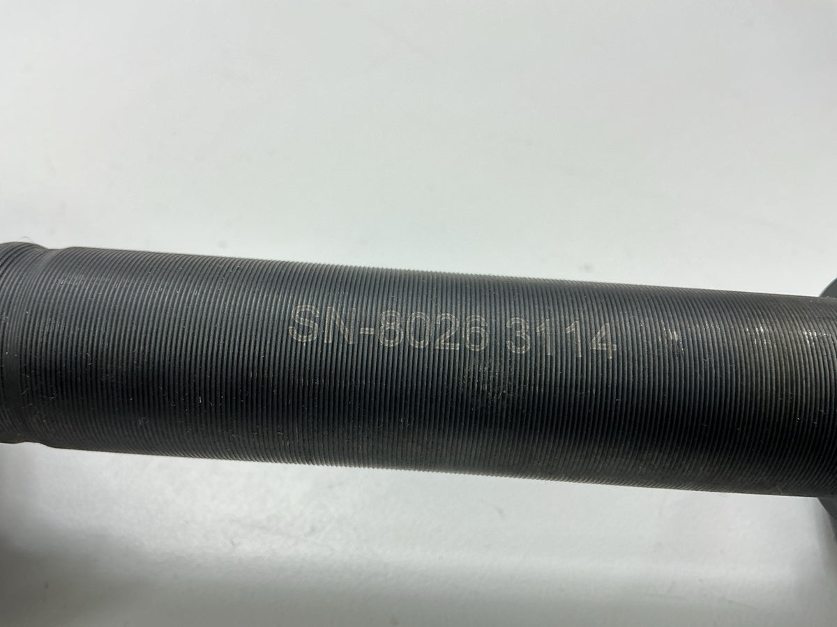 NEW UNBOXED SN-8026 Front CV Axle