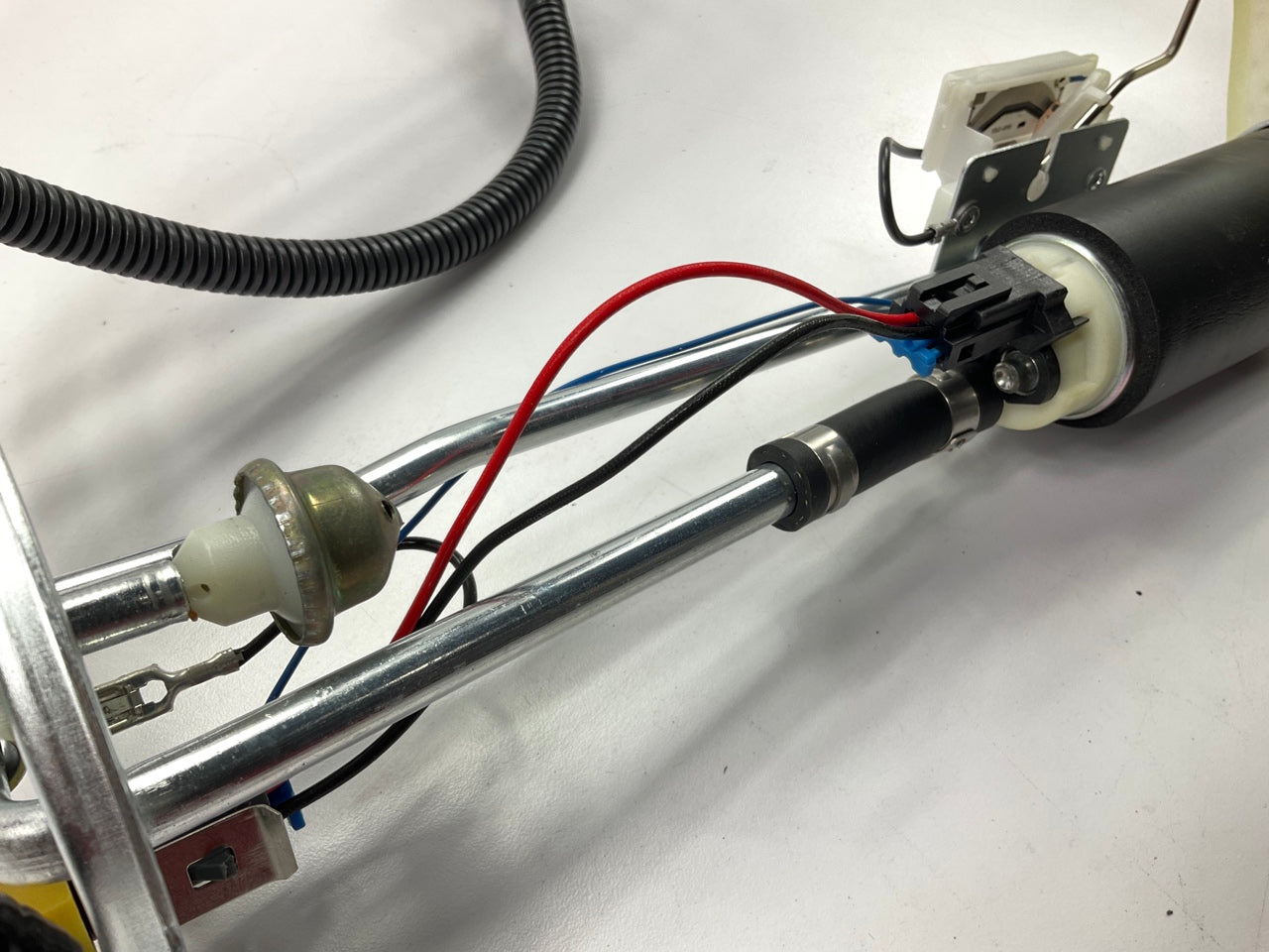 NEW OUT OF BOX - SP07A1H Fuel Tank Sending Unit