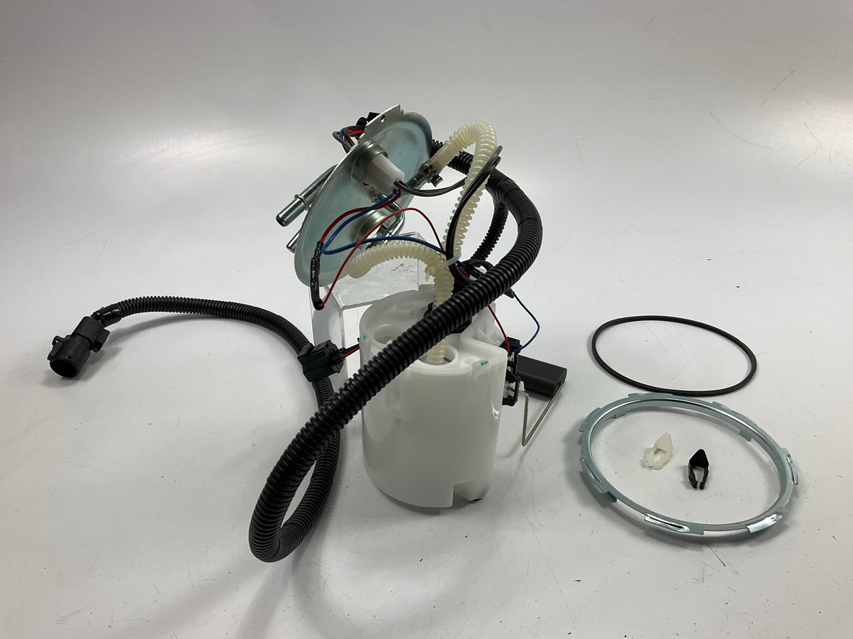 SP2199M Fuel Pump Module For 1997-1998 Ford Windstar