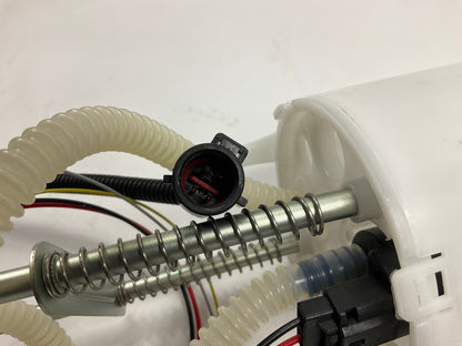 NEW - OUT OF BOX Spectra SP2220M Fuel Pump