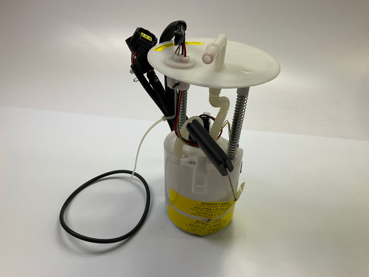 NEW UNBOXED Spectra SP2283M Fuel Pump Module - 2000 Ford Taurus 16 Gal. Tank