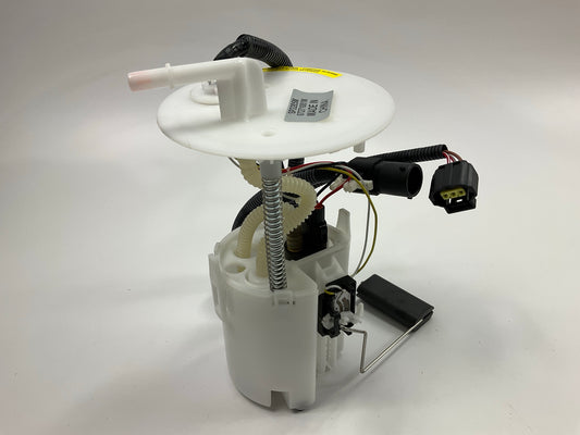 NEW UNBOXED Spectra SP2285M Fuel Pump - 2000-2003 Ford Taurus