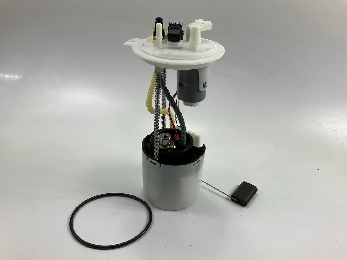 NEW AFTERMARKET SP2471M Fuel Pump (MIDSHIP FUEL TANK)