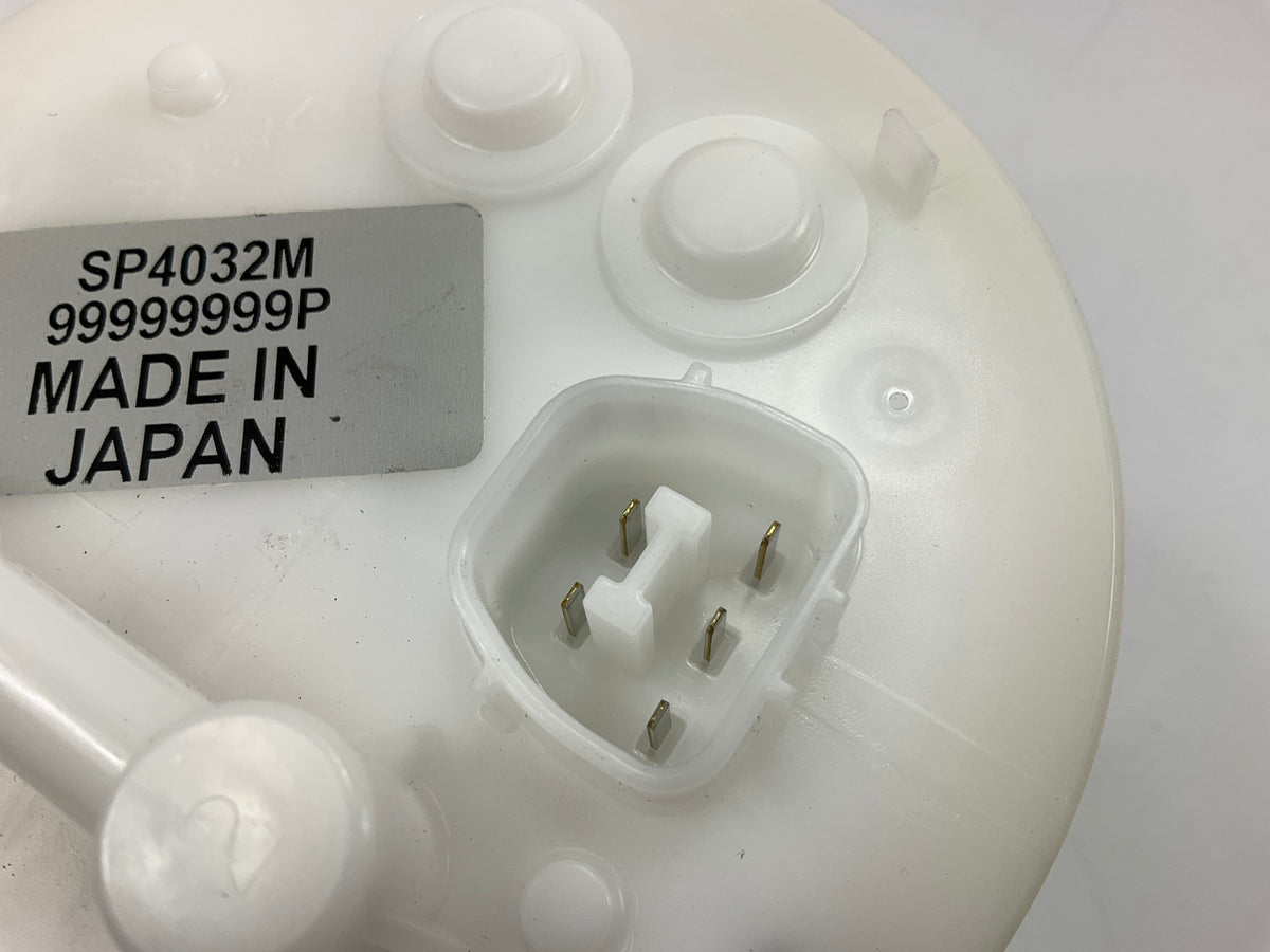 NEW UNBOXED Spectra SP4032M Fuel Pump For 2004-2007 Mitsubishi Lancer, Japan