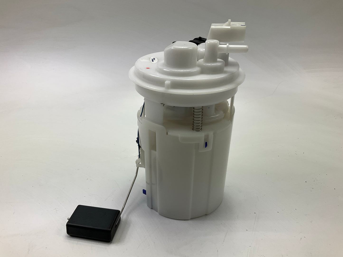 Missing Seal - UNBOXED Spectra SP4071M Fuel Pump