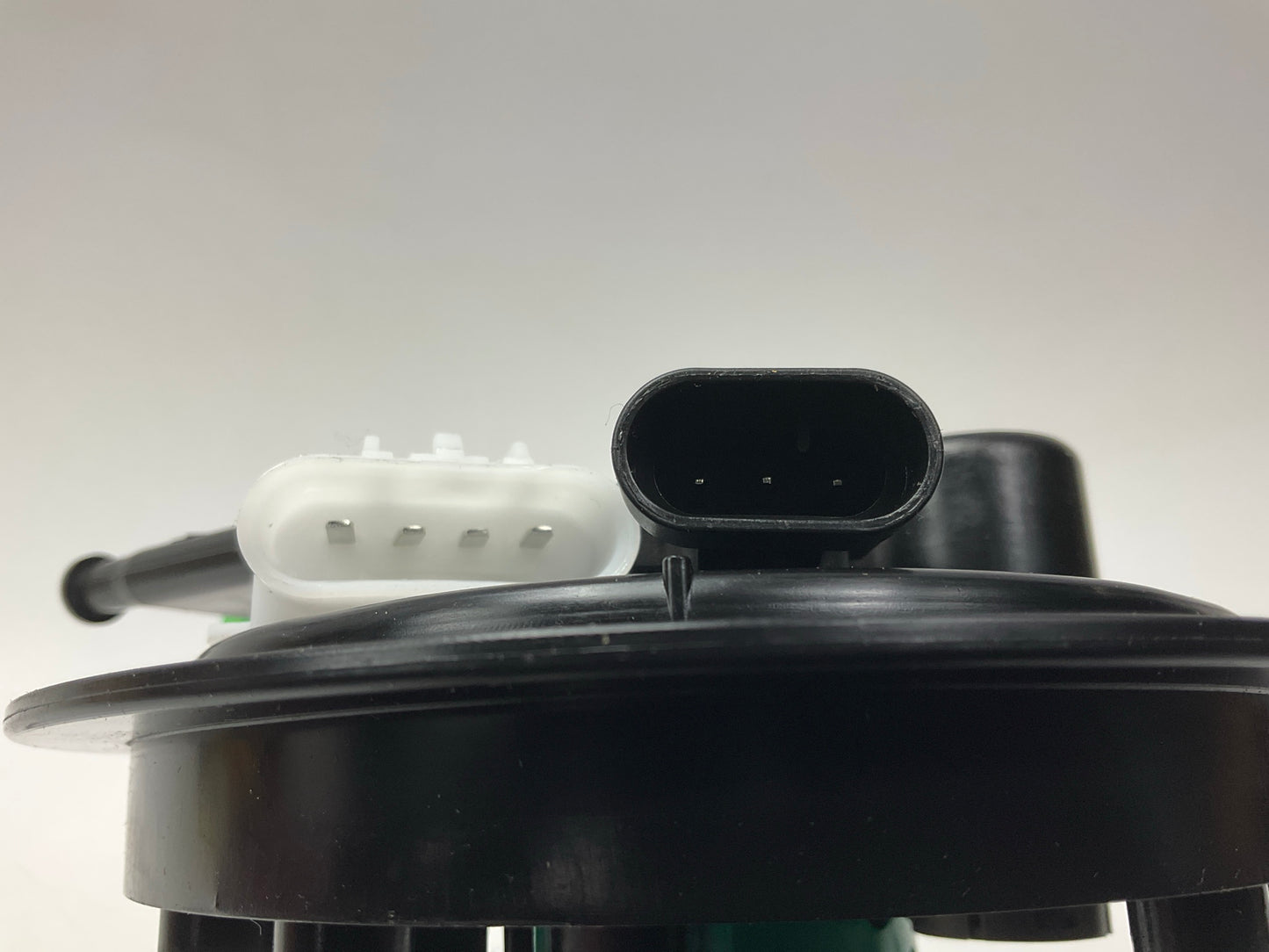 NEW UNBOXED SP6379M Fuel Pump Module