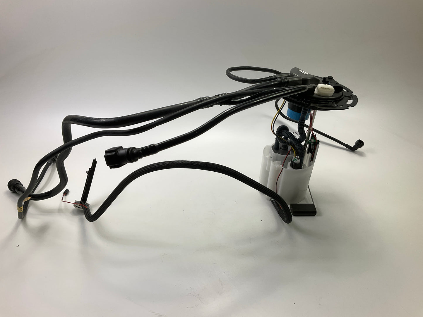 Missing Tank Seal - New Unboxed Spectra SP6605M Fuel Pump