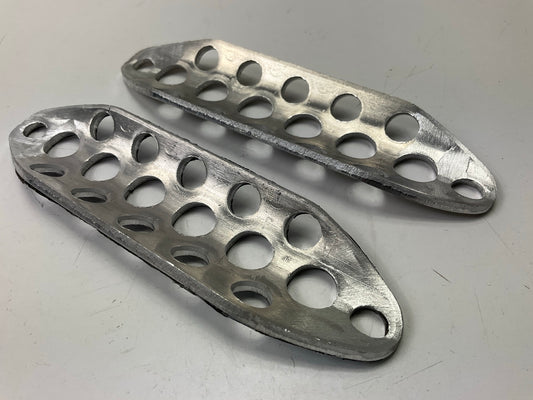 NEW UNBOXED Go Rhino SPD-3601 Aluminum ''Original'' Dominator D3 Step Pads