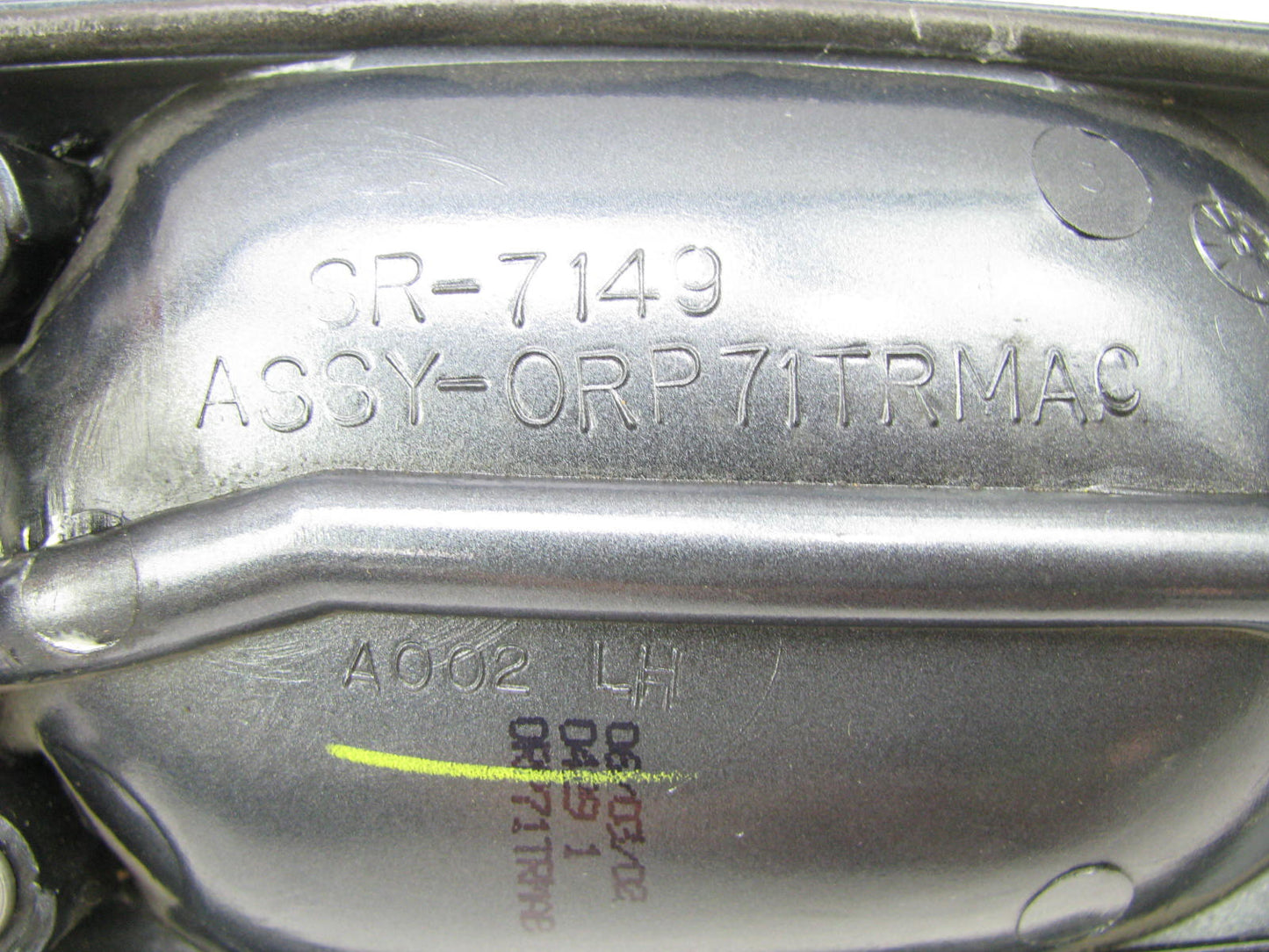 USED SR-7149-U Front Left Driver Door Handle 2001-2007 Caravan, Town & Country