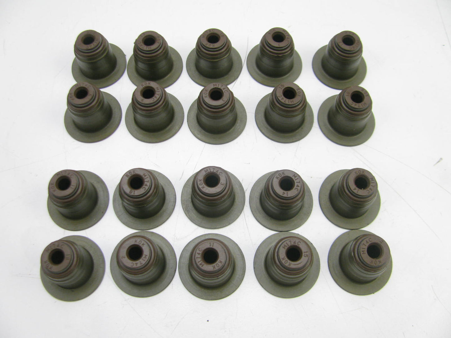 NEW - UNBOXED - (20) Fel-Pro SS71237 Valve Stem Seals Set