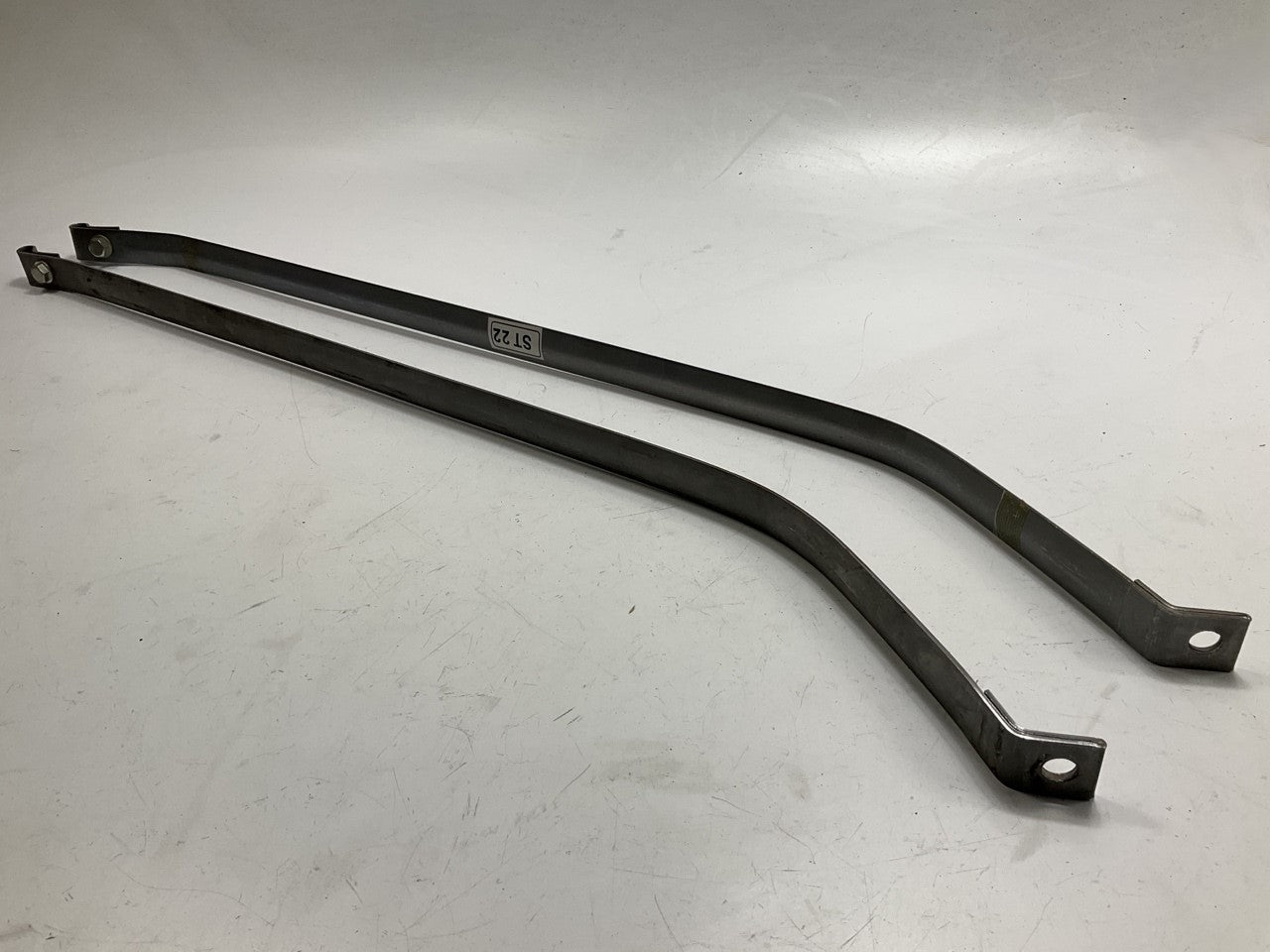 NEW - UNBOXED ST22 Fuel Gas Tank Straps