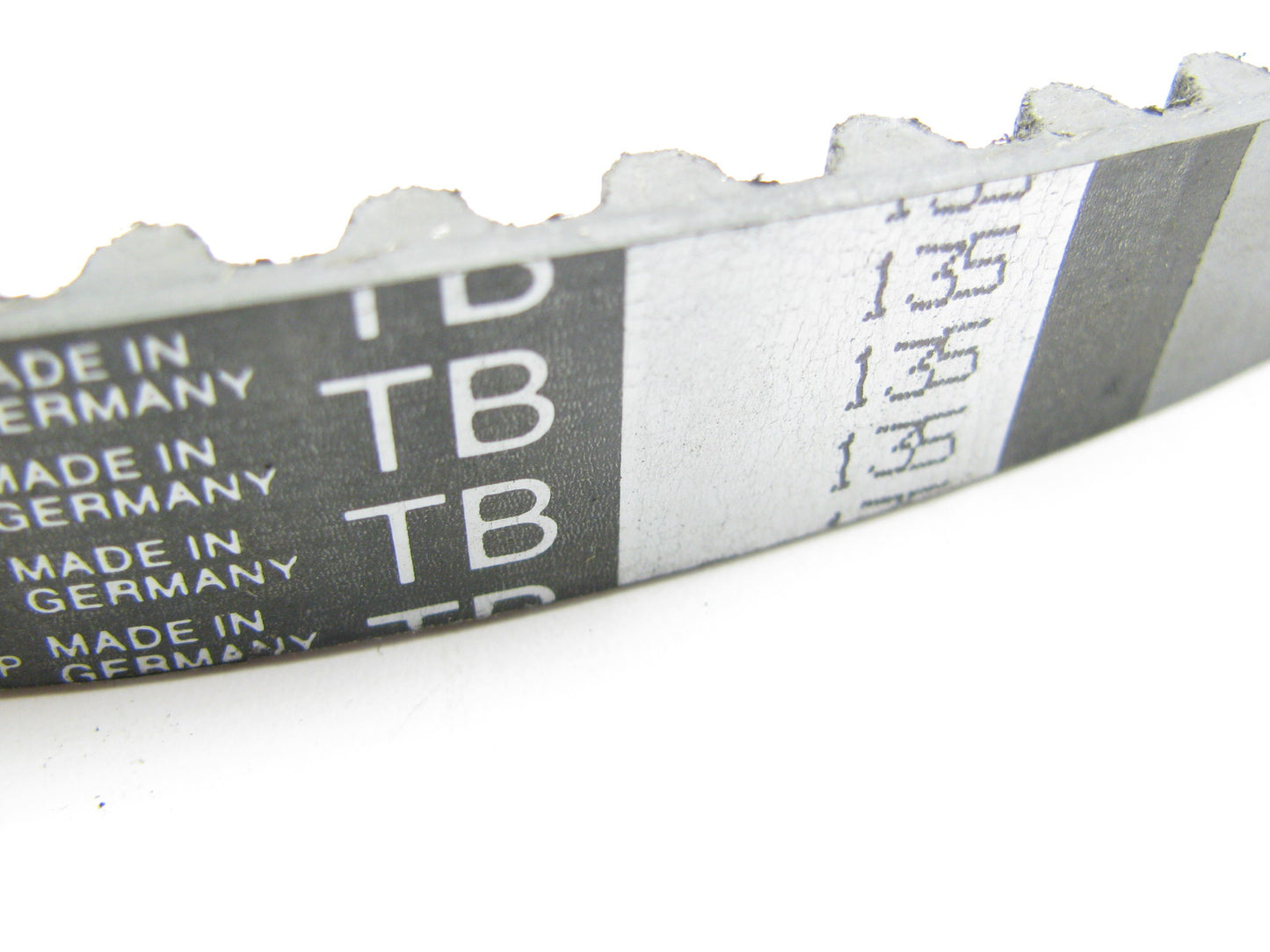 PRIVATE LABEL - TB135 Engine Timing Belt For 1987-1995 Subaru Justy 1.2L-L3