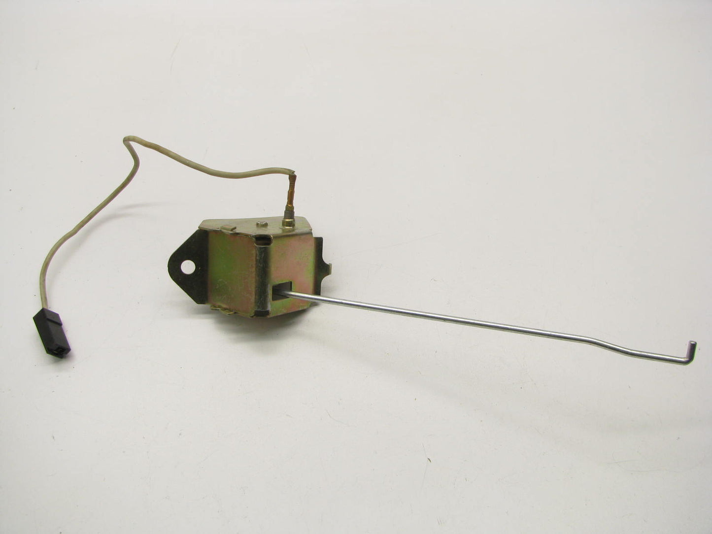 NEW OUT OF BOX TH162 Carburetor Choke Thermostat For Holley 1-BBL 1945