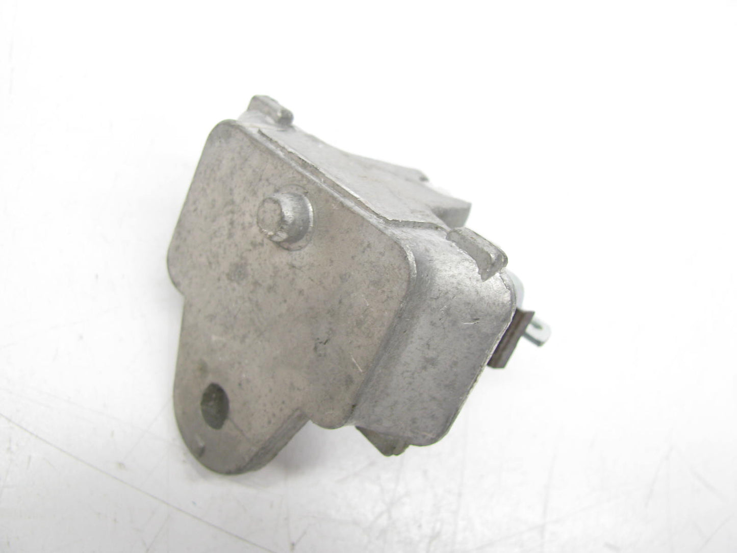 NEW - OUT OF BOX - TH32 Carburetor Choke Thermostat 1972 PONTIAC ROCHESTER 2-BBL