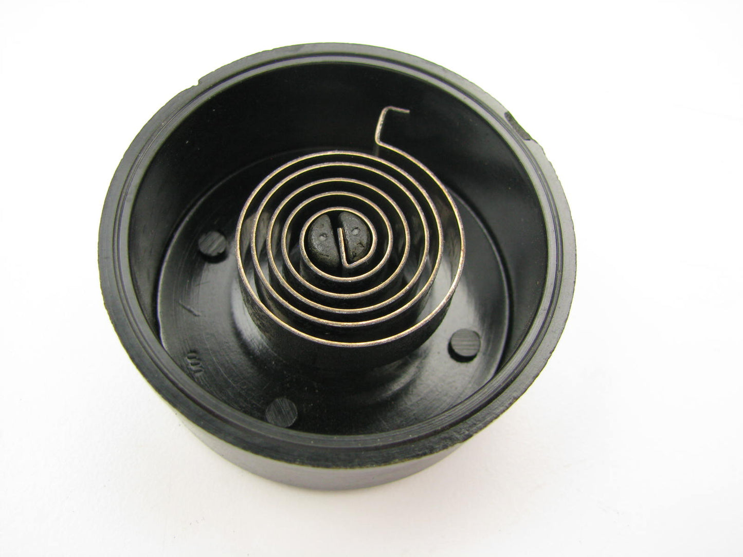 NEW - OUT OF BOX - TH77 Carburetor Choke Thermostat 70-79 Carter 1-BBL 4-BBL