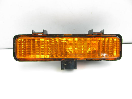 USED - FRONT DRIVER SIDE LH TURN LIGHT SIGNAL LAMP Glo-Brite TMC448