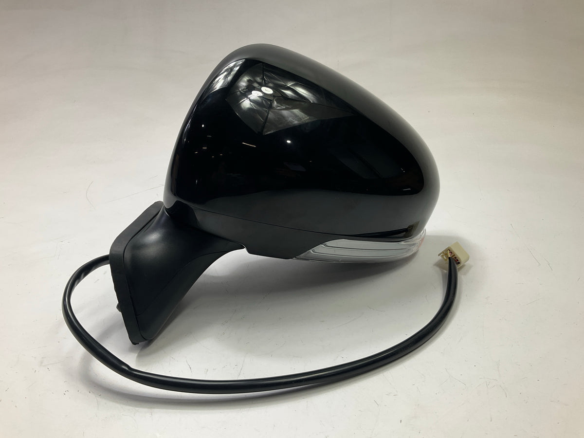 TO1320344 Left Power Heated Door Mirror W/ Turn Signal Light 2015 Toyota Prius