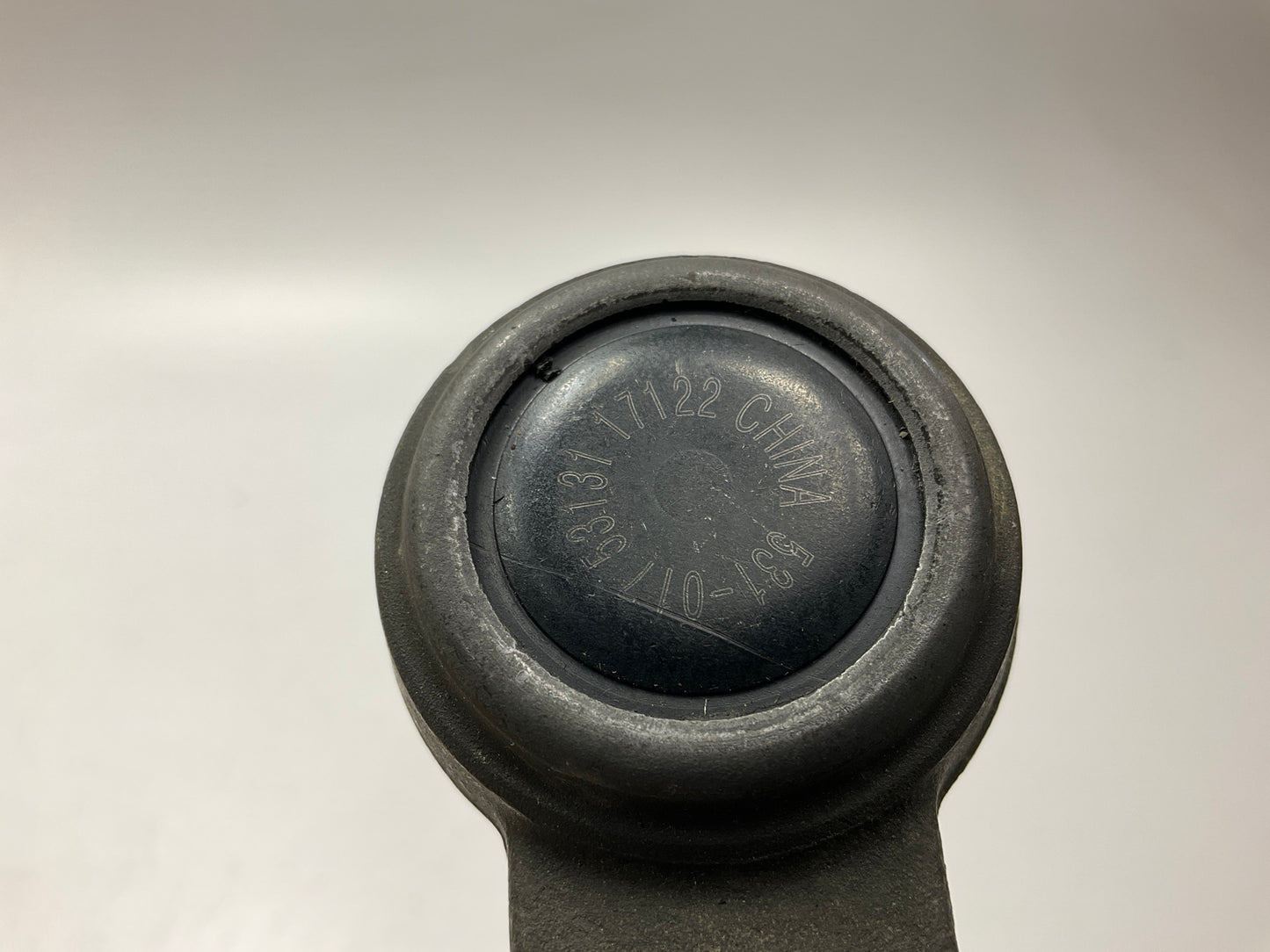 NEW - UNBOXED TO82003 Front Left Outer Steering Tie Rod End
