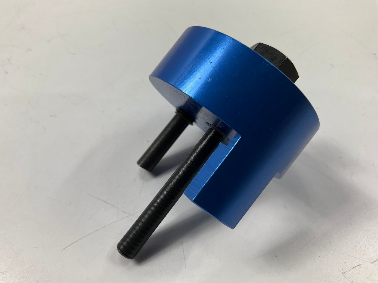 NEW - OUT OF BOX TR24363 Europe Euro Stretch Belt Tool 24363