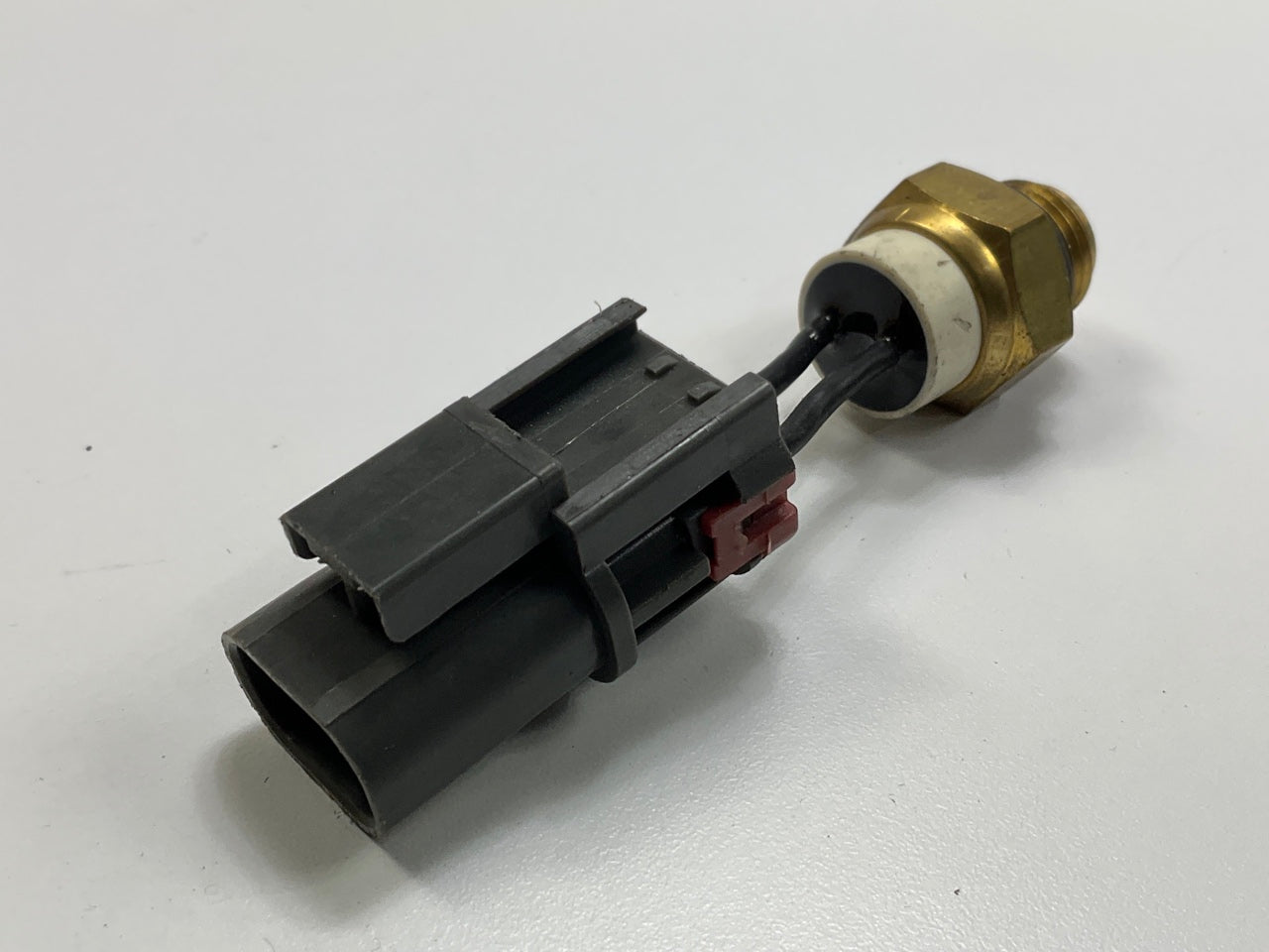 NEW - OUT OF BOX TS-129 Engine Cooling Fan Switch