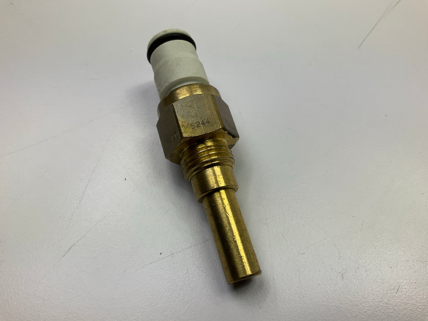 NEW - OUT OF BOX TS-547 Engine Coolant Temperature Sensor Sender Switch