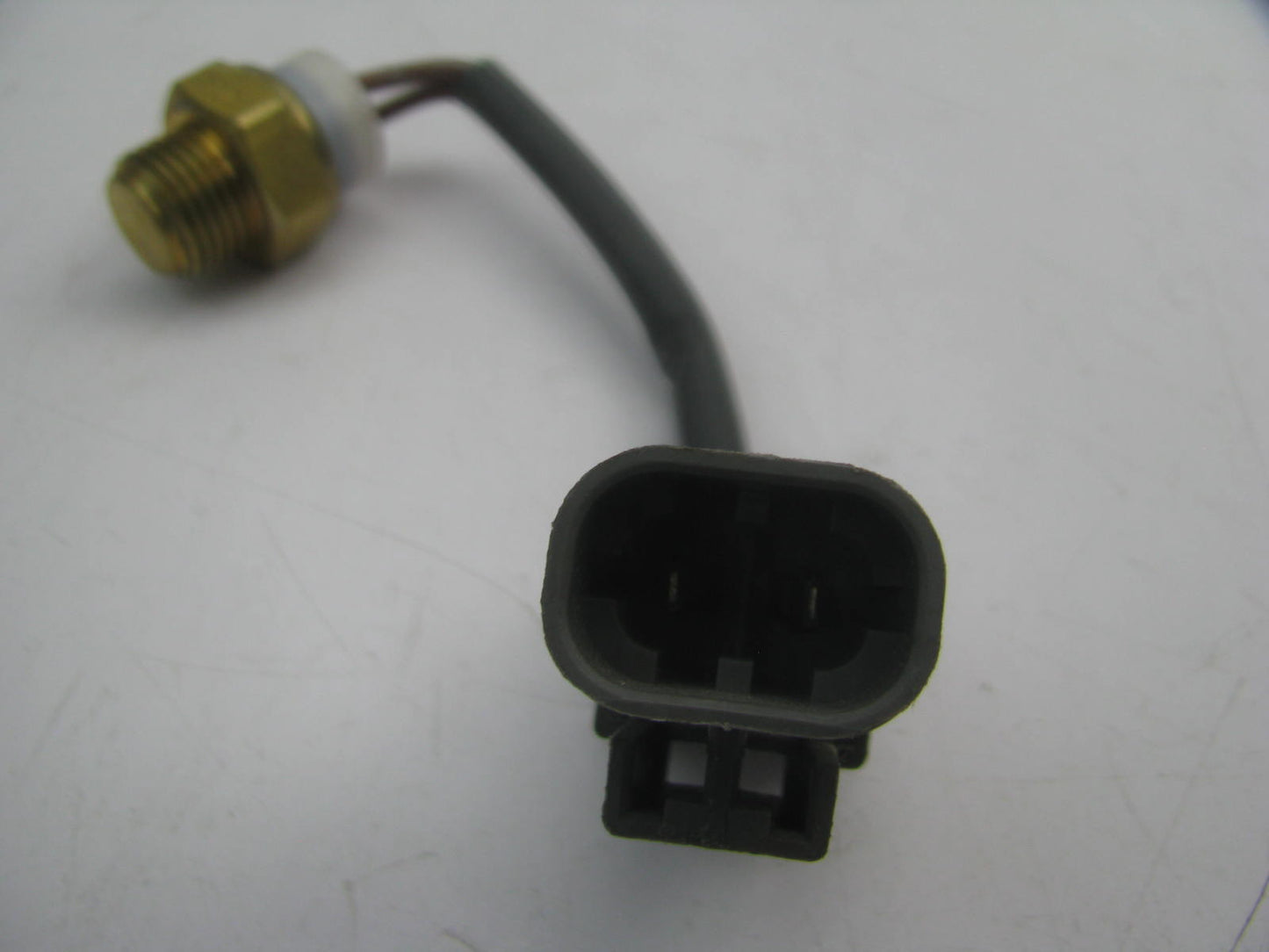 NEW - Out Of Box TS293 Coolant Temperature Sensor For 1985-86 Nissan Maxima 3.0L