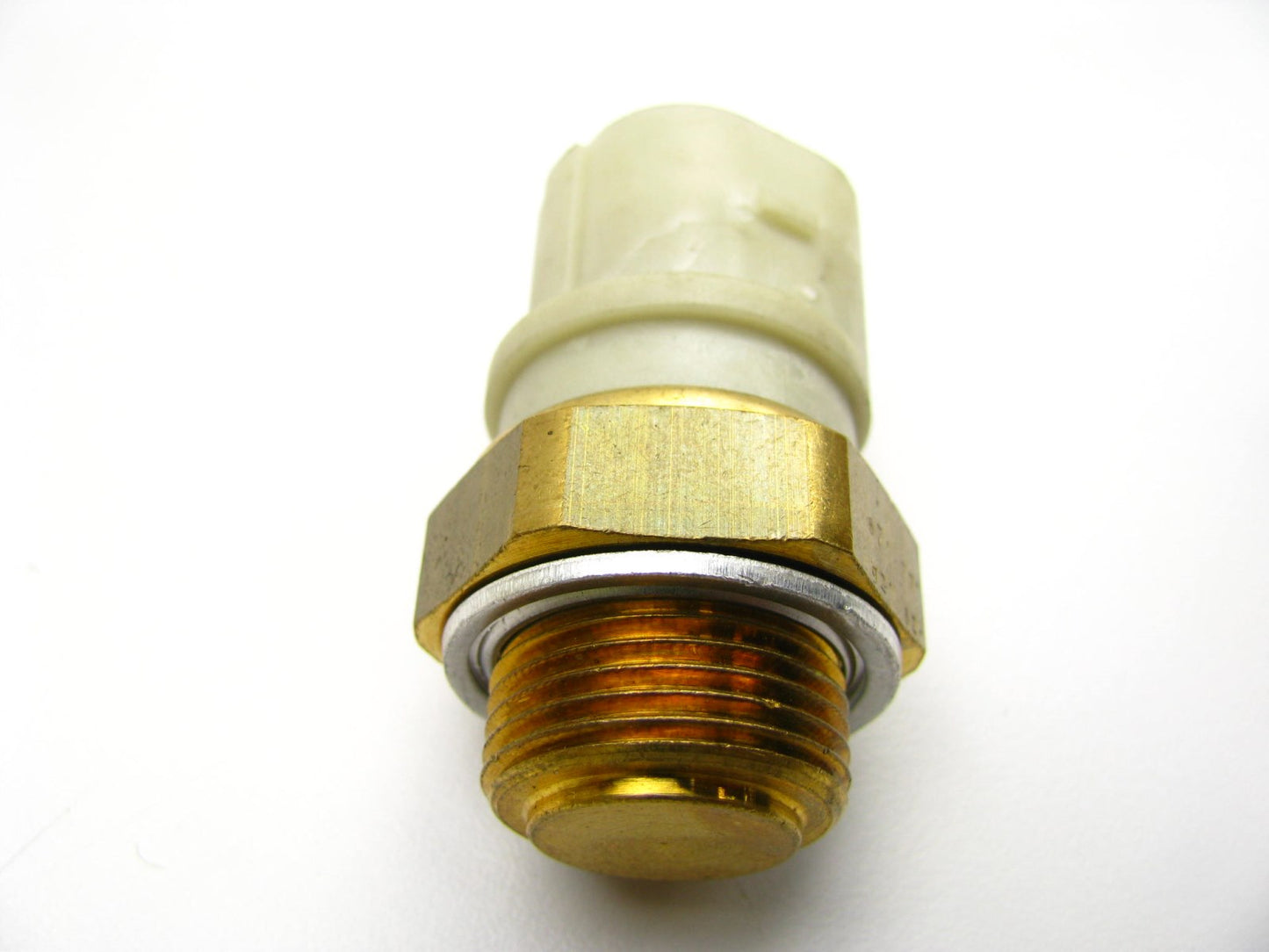 NEW - OUT OF BOX - TS553 Engine Cooling Fan Temp. Switch For 1999-03 VW EuroVan