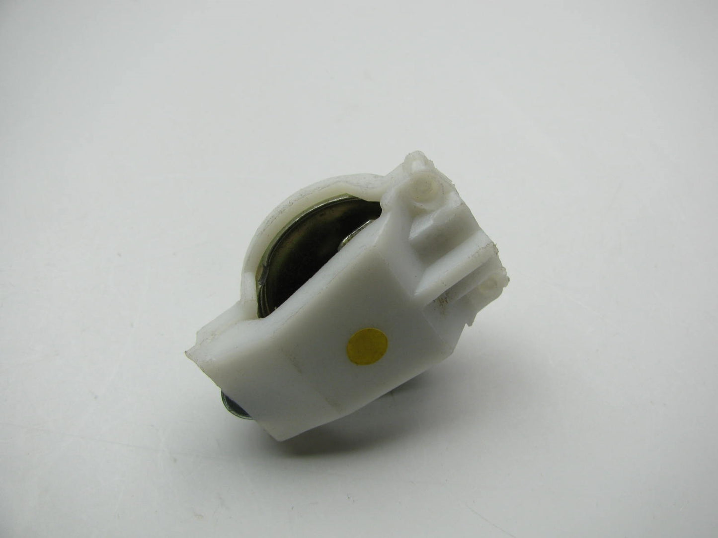 NEW - OUT OF BOX TS8 Air Cleaner Temperature Sensor EC407