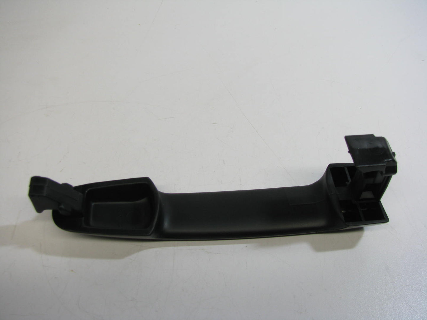NEW - OUT OF BOX TY-DH055B-01L Front Left Door Handle Grip 03-08 Toyota Corolla