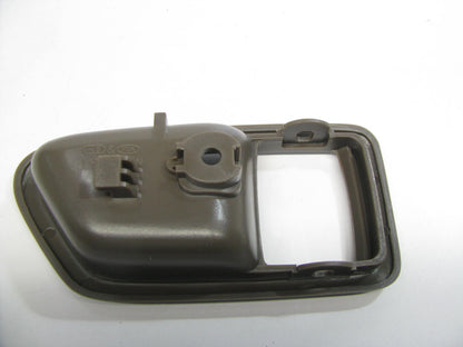 NEW - OUT OF BOX TY-IH049DL Front / Rear Left Door Handle Trim Cup 1997-01 Camry