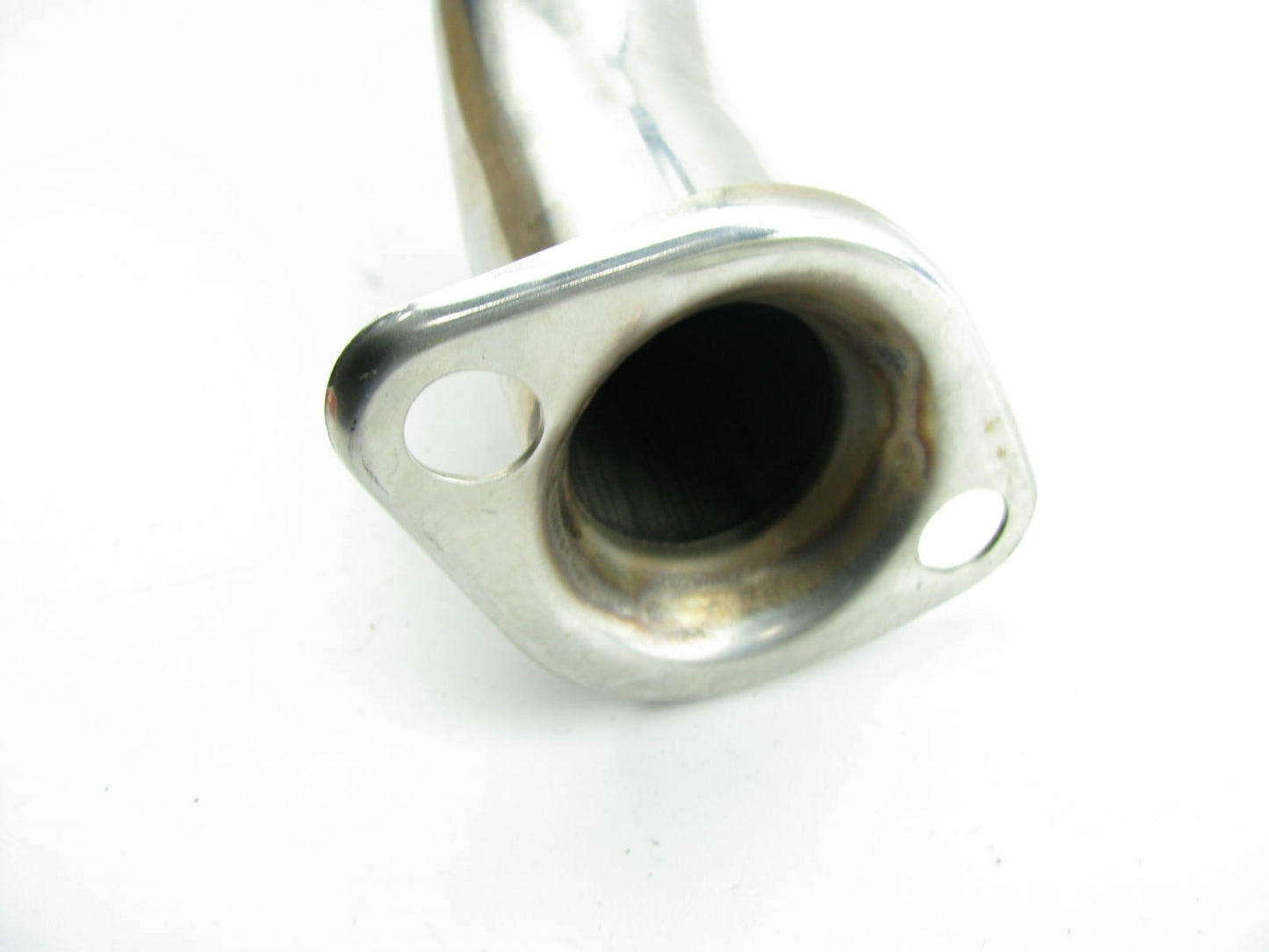 NEW - OUT OF BOX 2.5'' Mandrel Bent Exhaust System W/ Dual Outlet Muffler