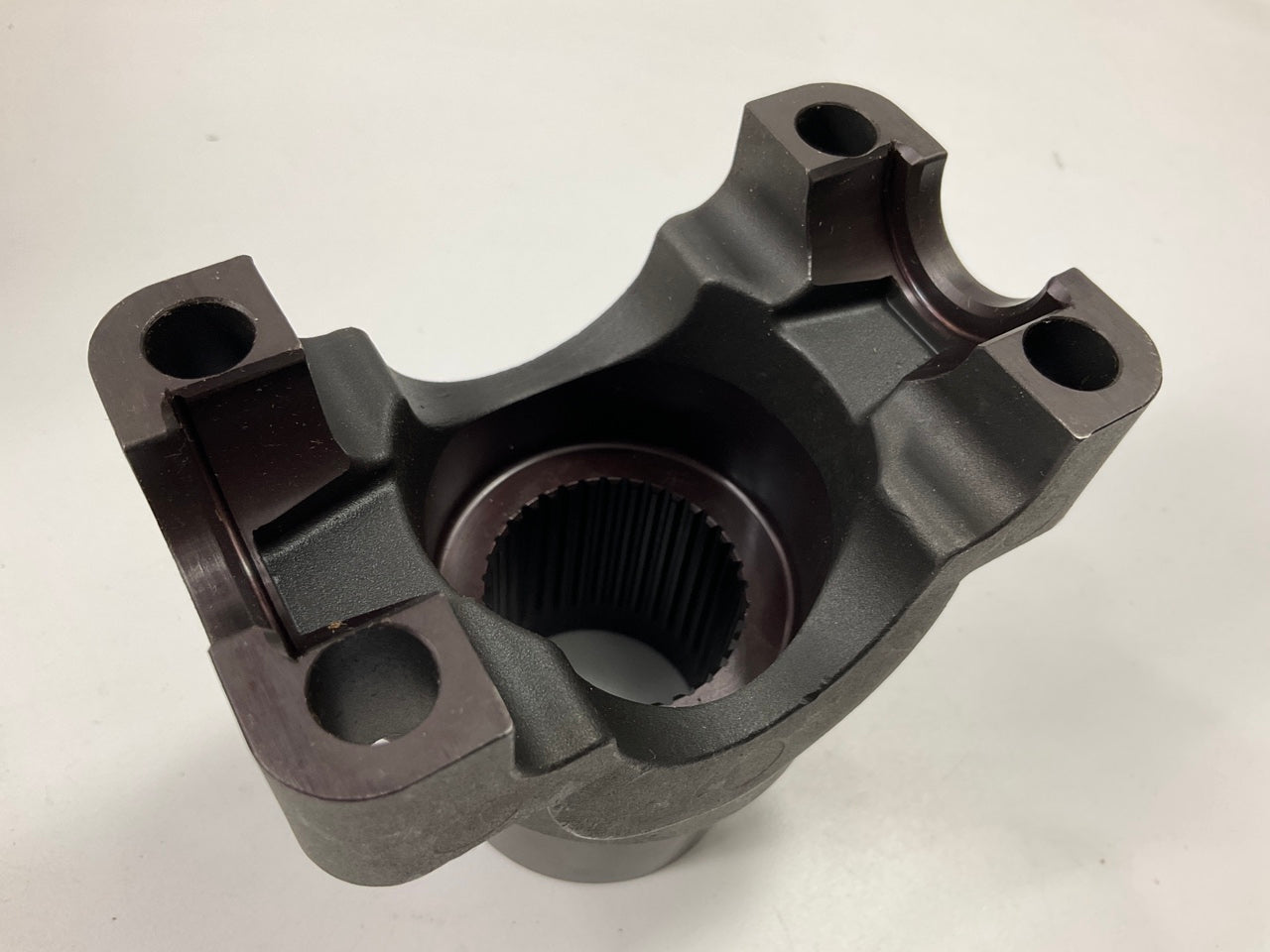 NEW UNBOX Strange Engineering U1604 Pinion Yoke,  35-Spline 9'' Ford Differential