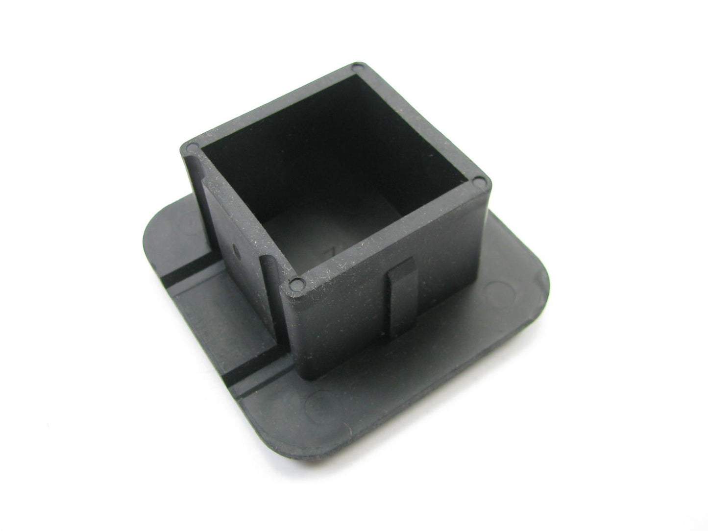 NEW - OUT OF BOX - Genuine Trailer Hitch Plug Cover OEM For Kia UB070-AY115EC