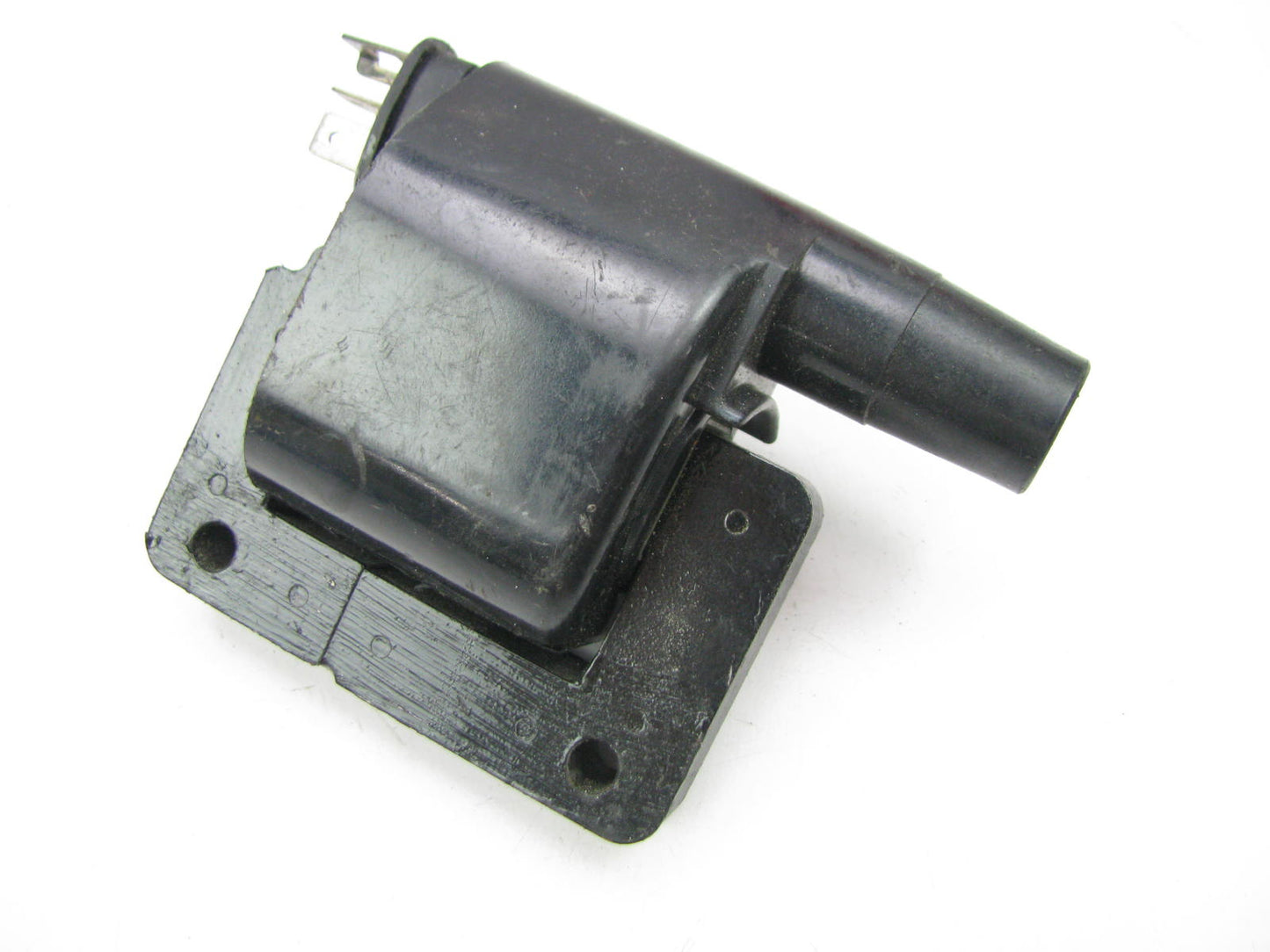 NEW - OUT OF BOX STANDARD UF-17 Ignition Coil