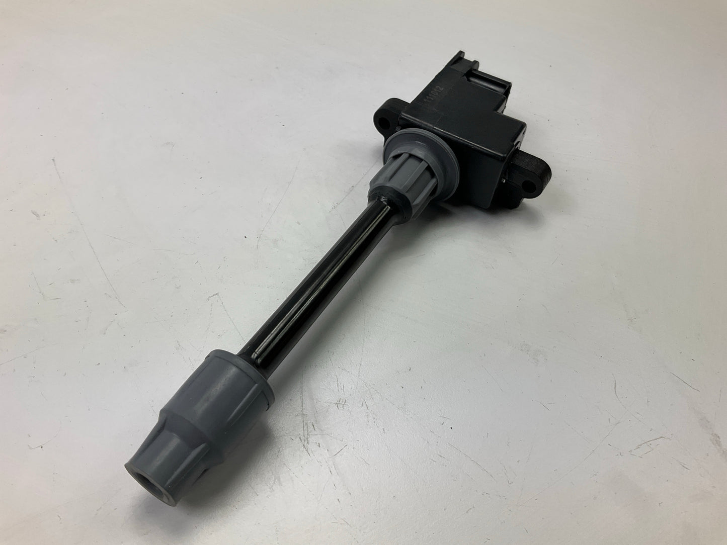 NEW - OUT OF BOX UF-263 Rear Ignition Coil