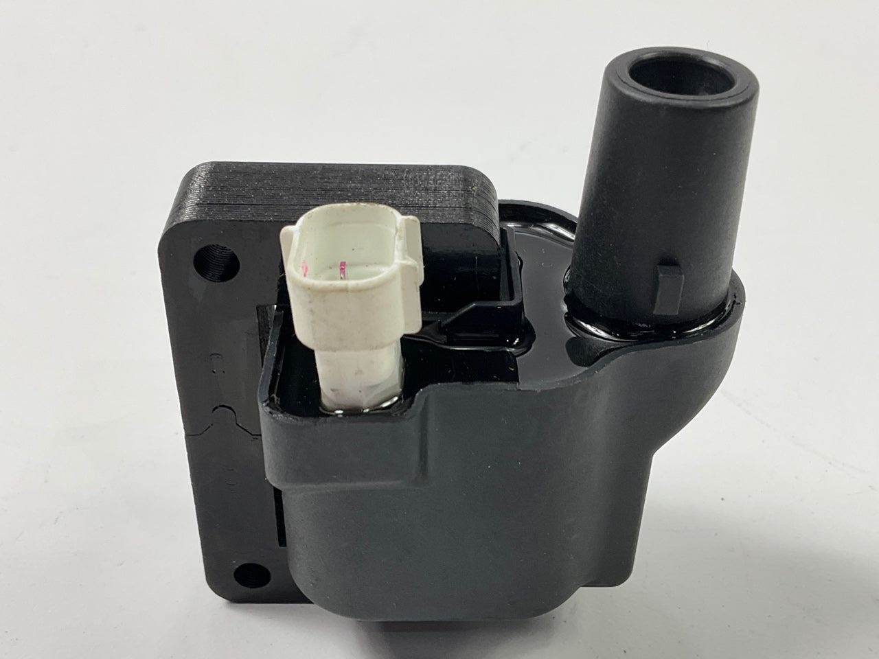 NEW - UNBOXED UF-41 Ignition Coil