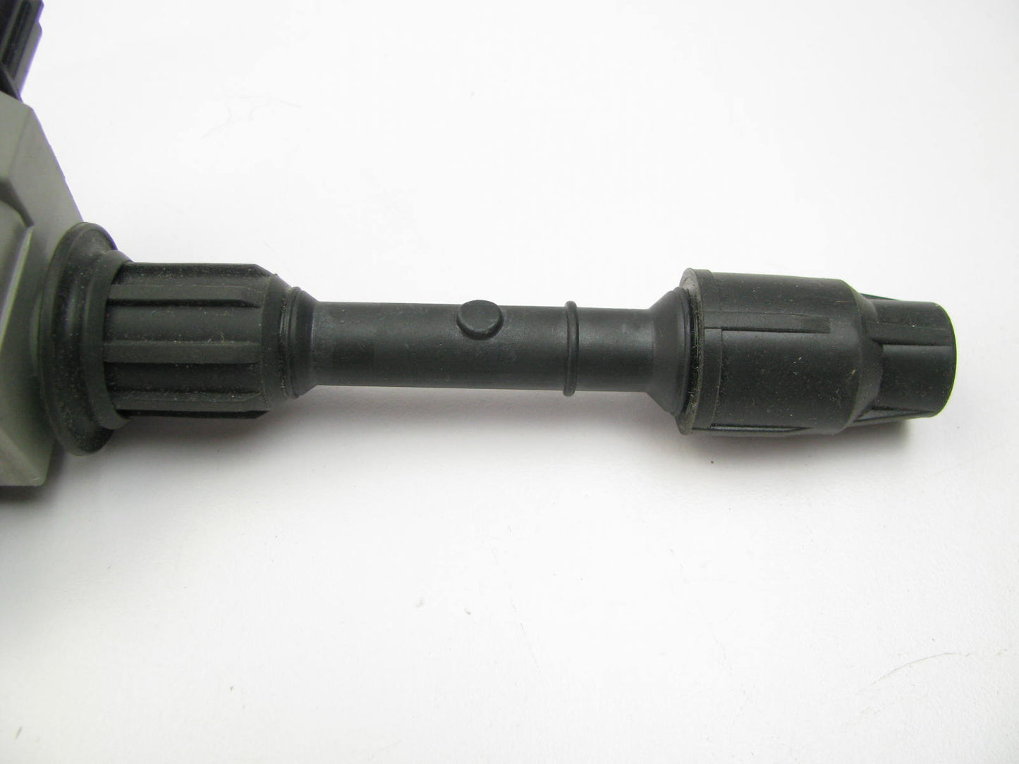 NEW- OUT OF BOX - UF331 Ignition Coil