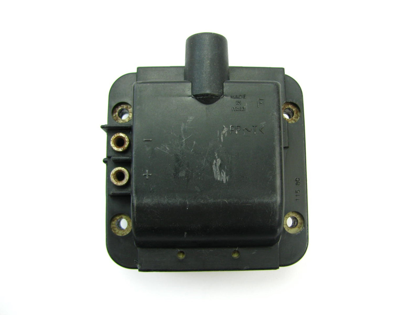 NEW - OUT OF BOX - UF74 Ignition Coil