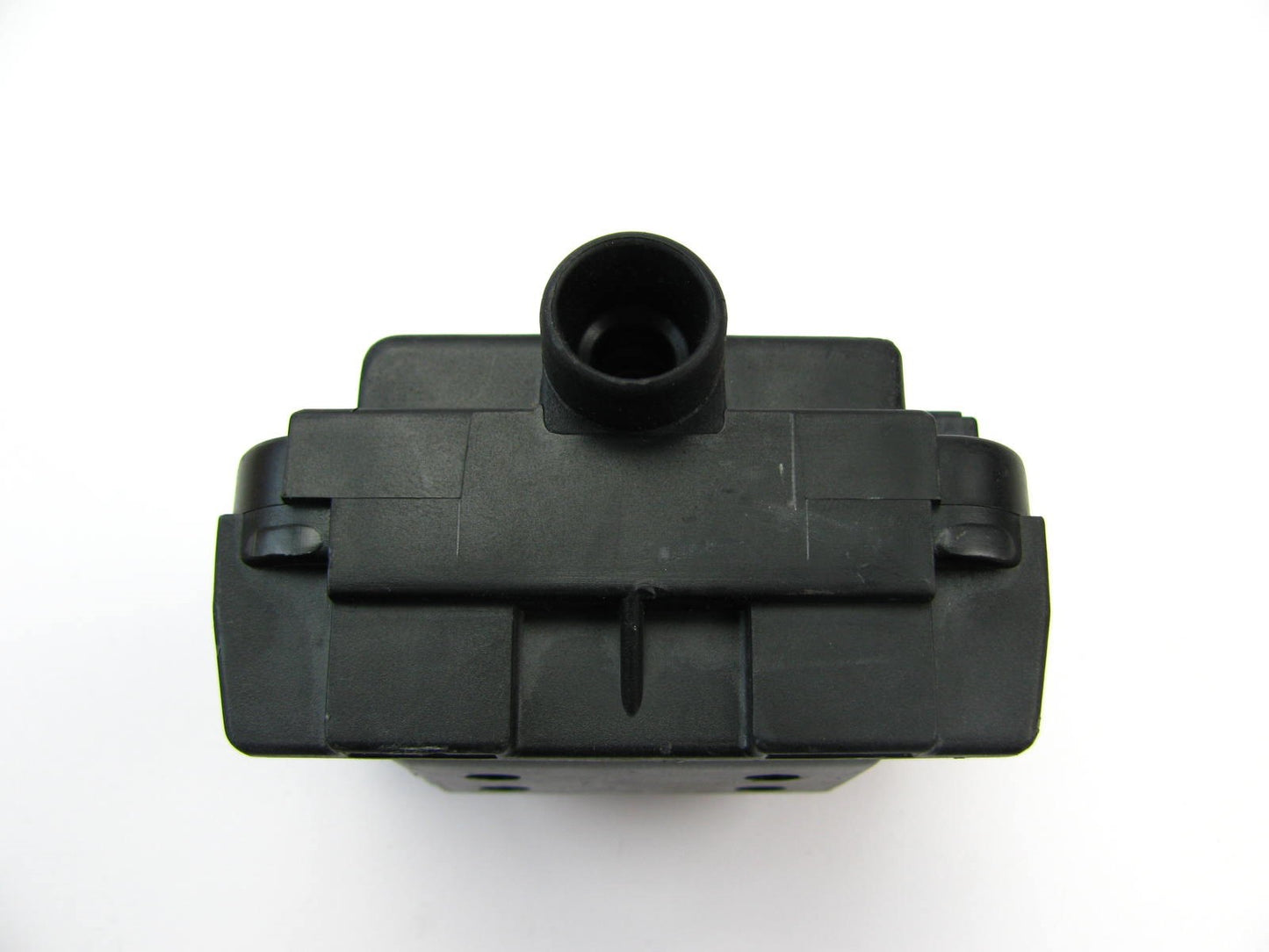NEW - OUT OF BOX - UF74 Ignition Coil
