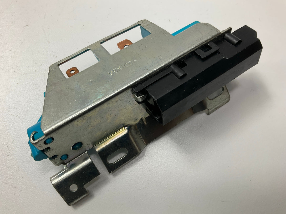 NEW - UNBOXED US-139 Ignition Starter Switch