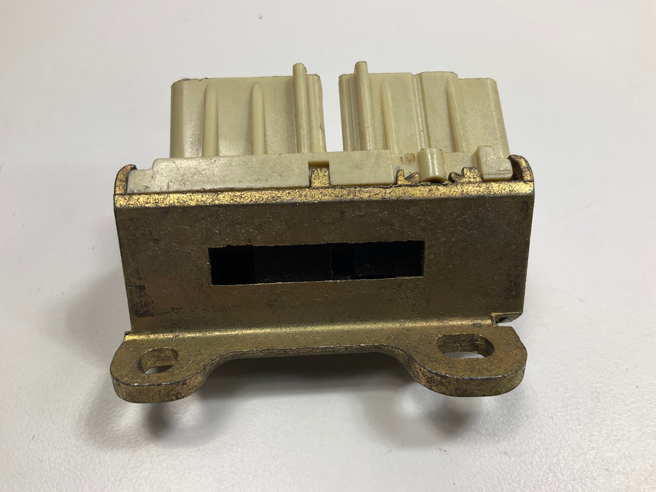 Missing The Retainer Metal Pin - NEW Unboxed US98 Ignition Starter Switch