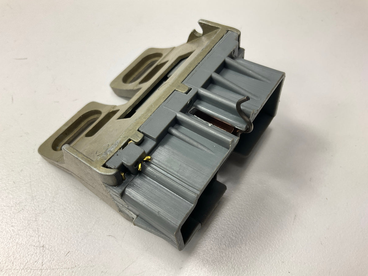 NEW - UNBOXED US108 Ignition Starter Switch