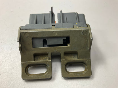 NEW - UNBOXED US108 Ignition Starter Switch