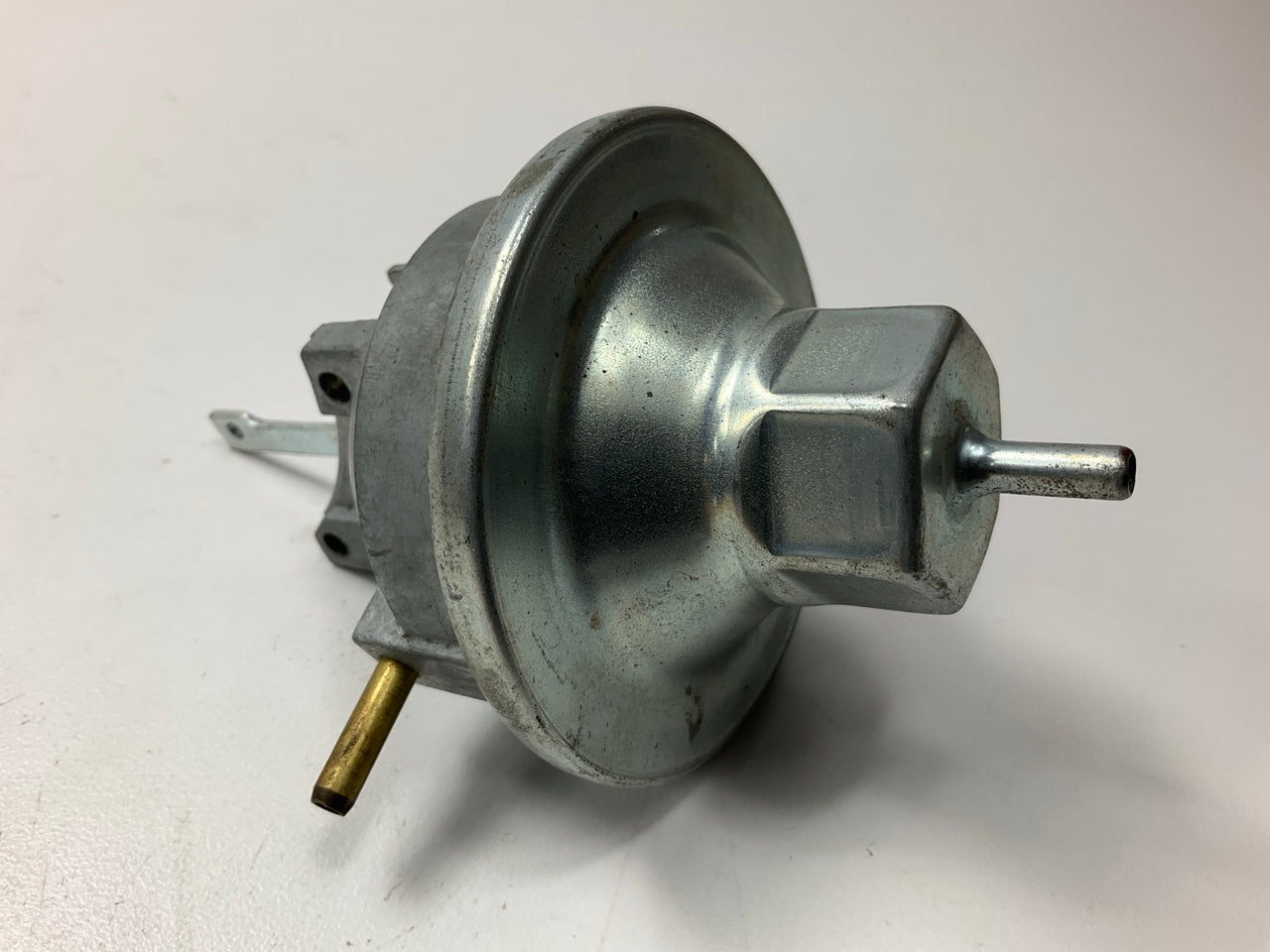 NEW OUT OF BOX - VC-191 Distributor Vacuum Advance Control