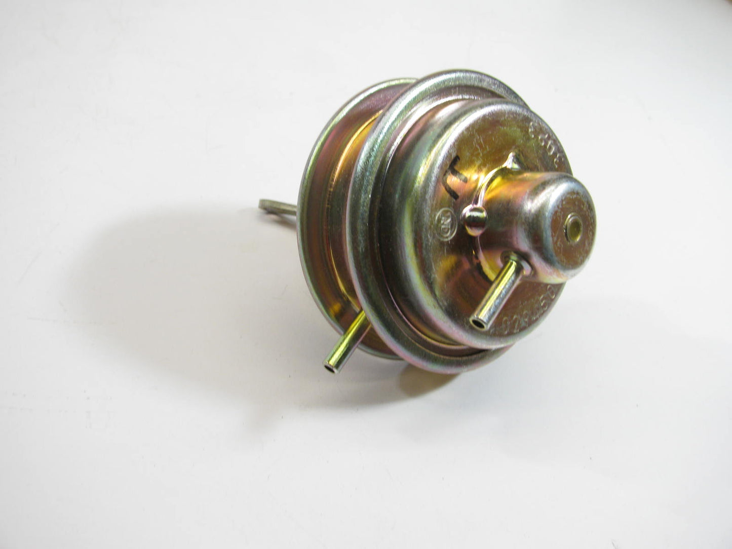 NEW - OUT OF BOX VC369 Distributor Vacuum Advance 1982 Toyota Corolla 1.8L-L4
